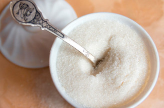 Hrudky v cukre: Poznáme účinný spôsob ako sa ich zbaviť!