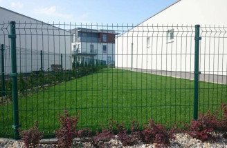 Panelový plot ako rýchle riešenie oplotenia